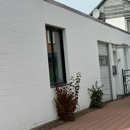 Apartment Moderne Mit Garten Verl