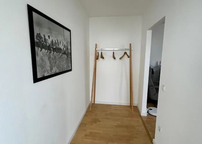 Appartement Moderne Mit Garten Verl