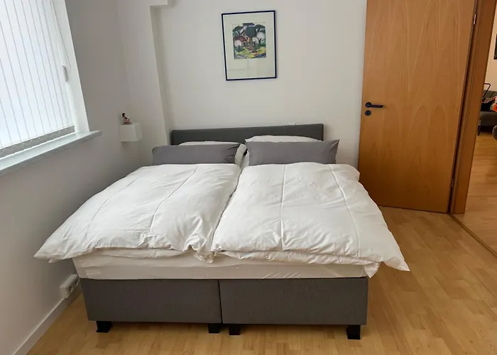 Moderne Mit Garten Apartment Verl